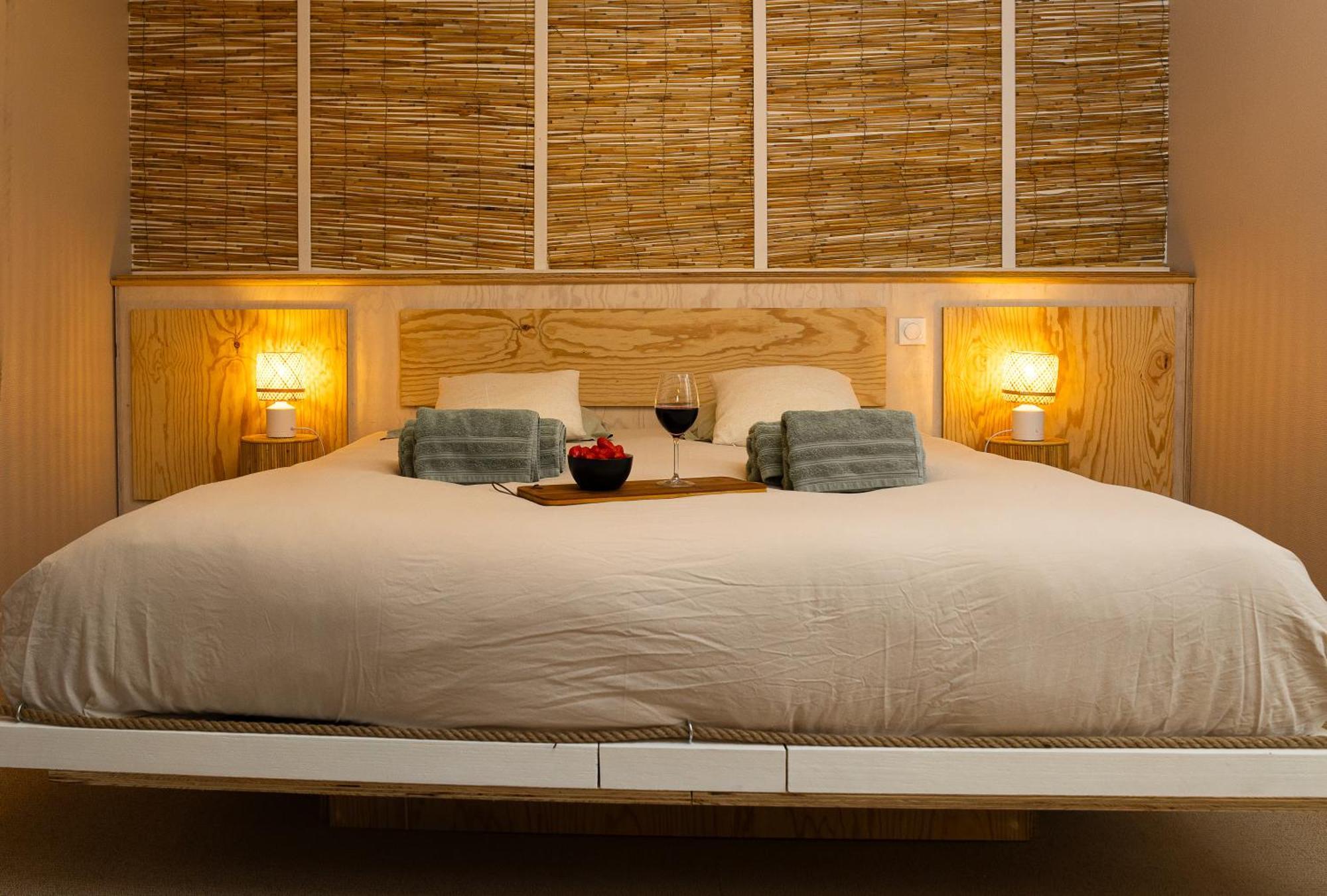 Love Room Suite Bali - Auray En Bretagne Brech Exterior foto